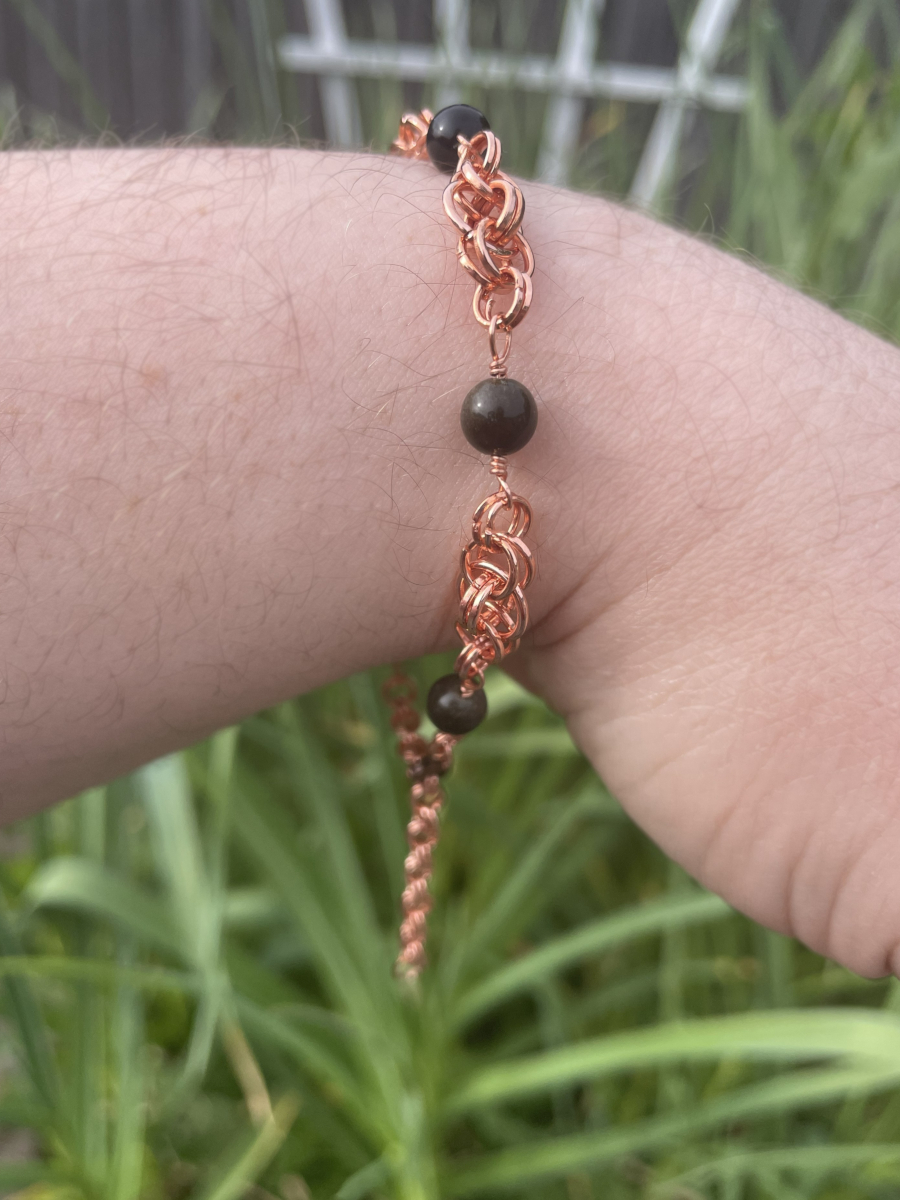 Copper Tone Chainmail Bracelet with Obsidian Beads - Image 4
