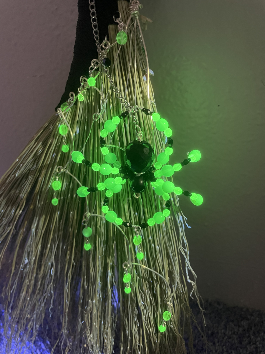 Handmade Hen Wing 15" Whisk Broom with Black Handle, Spider Web and UG Beads - Image 8