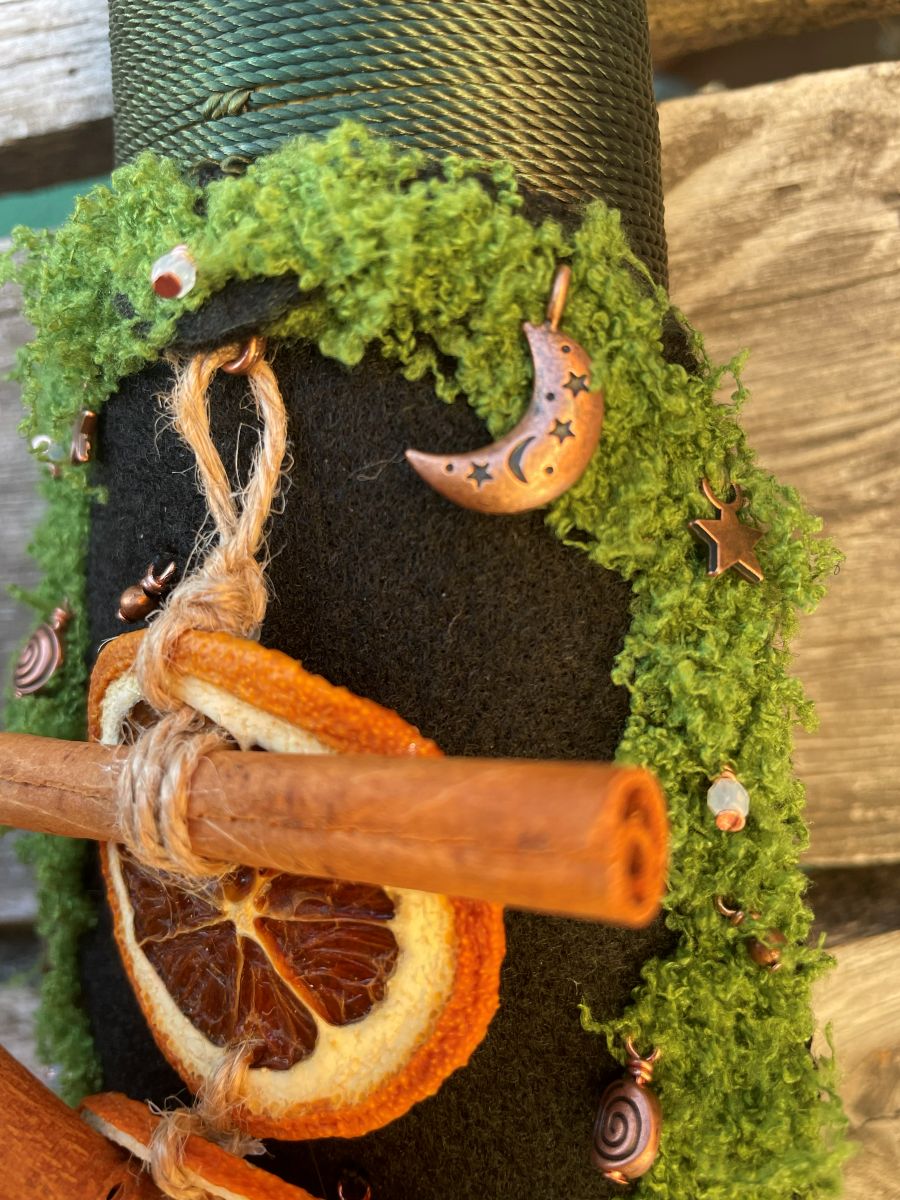 Handmade Decorative Sweeper Broom with Natural Wooden Axe Handle, Forest Green Cord - Image 6